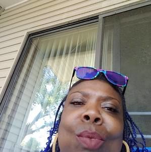 Meet your Posher, Patrenia